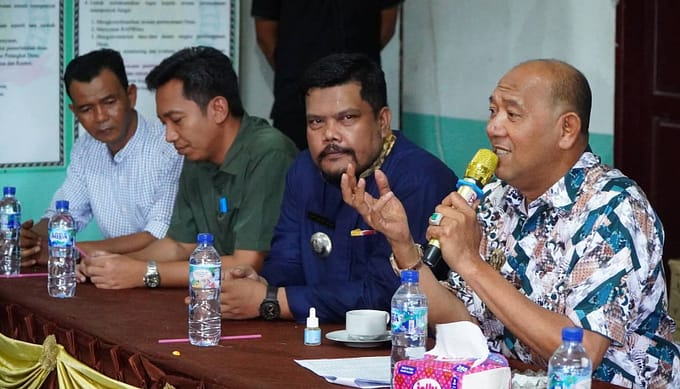 Warga Sambirejo Curhat Soal Jalan Rusak, Bupati Langkat Siapkan Anggaran Rp31 Miliar